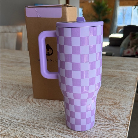 Hydrojug checkers 32oz NWT - Picture 2 of 5